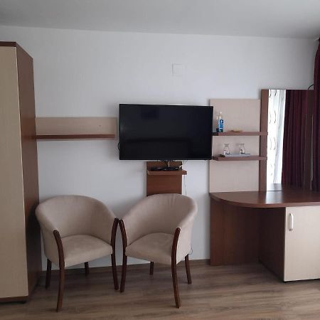 Pensiunea Mila 2 Сулина Экстерьер фото